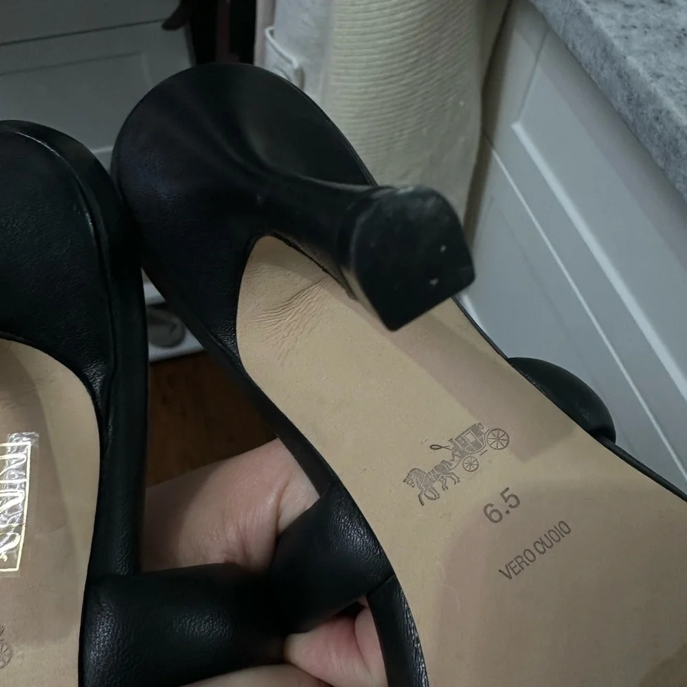 Coach stiletto sandals sz. 6.5 - Picture 8 of 10